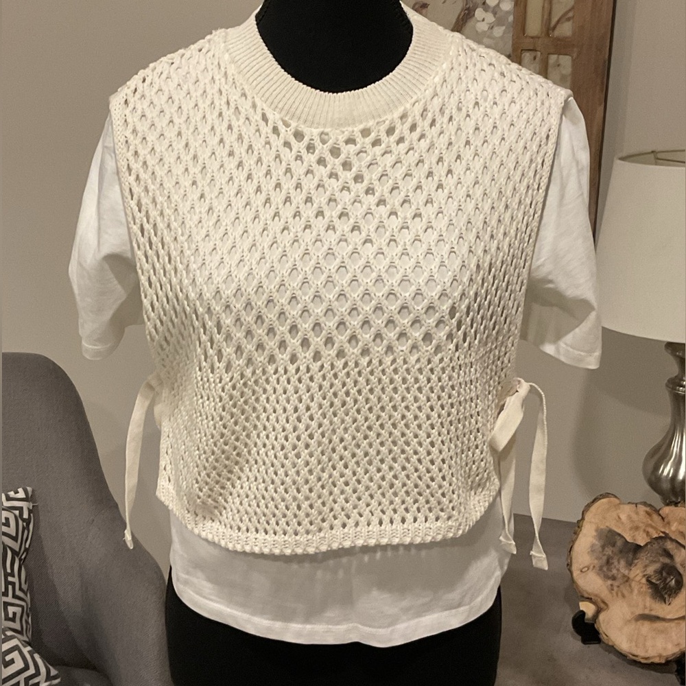 ZARA NWT White & Cream attached 2 piece Fooler  top.
